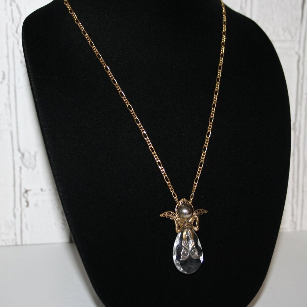 Beautiful gold necklace with angel pendant / brooch 24"